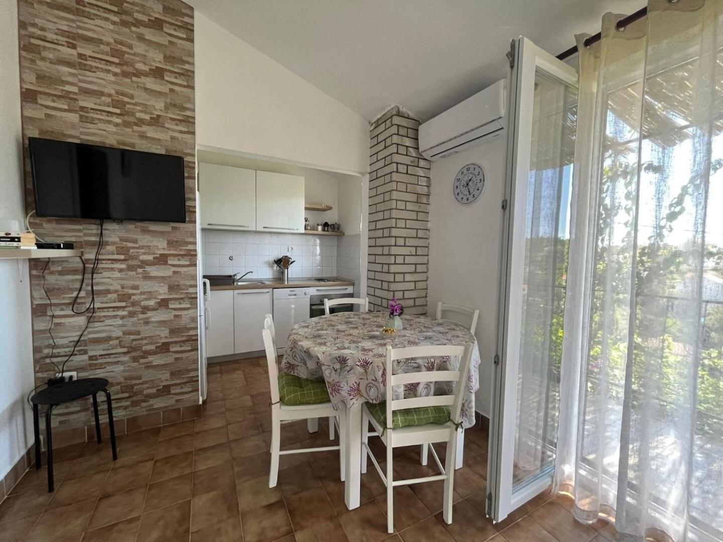 Apartment Zeljko มาสลีนิตซา ภายนอก รูปภาพ